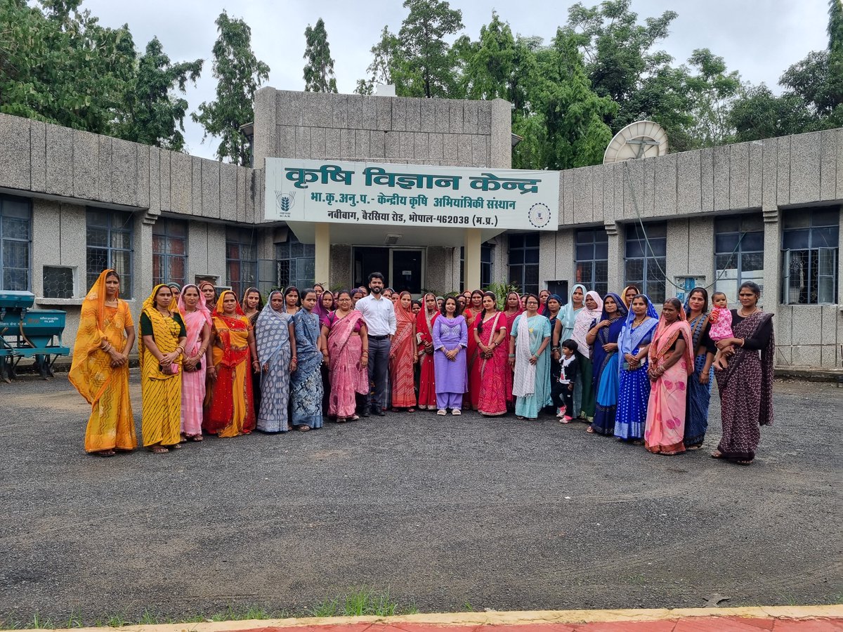 KVK, ICAR-CIAE, Bhopal (@kvk_ciaebhopal) on Twitter photo 2 training program titled “Skill Training for Women on Jamun-Based Value-Added Products” was conducted by Dr. Nidhi Joshi from July 1 to 2, 2025. The training aimed to empower rural women by enhancing their knowledge & skills in food processing and value addition. <a href="/ICAR_CIAE/">ICAR-Central Institute of Agricultural Engineering</a> 2 training program titled “Skill Training for Women on Jamun-Based Value-Added Products” was conducted by Dr. Nidhi Joshi from July 1 to 2, 2025. The training aimed to empower rural women by enhancing their knowledge & skills in food processing and value addition. <a href="/ICAR_CIAE/">ICAR-Central Institute of Agricultural Engineering</a>