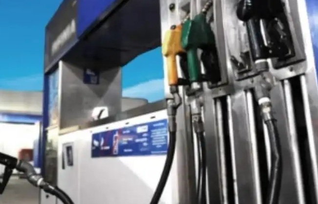 Caos térmico afecta al GNC: Estaciones de servicio de todo el país no expenden gas por decisión del Gobierno

Taxistas platenses preocupados.

impulsobaires.com.ar/nota/321994/ca…