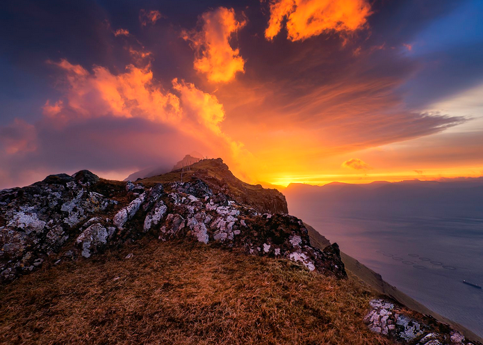 EnderEd777's tweet photo. Happy Thursday to All!
- sunrise near Funningur, Faroe Islands (c. Pawel Zygmunt, Breaking Light Pictures)
#photography #photo #foto #sunrise #funningur #faroeislands #faroes #gooddayphotos https://t.co/vYjFt4PFDN