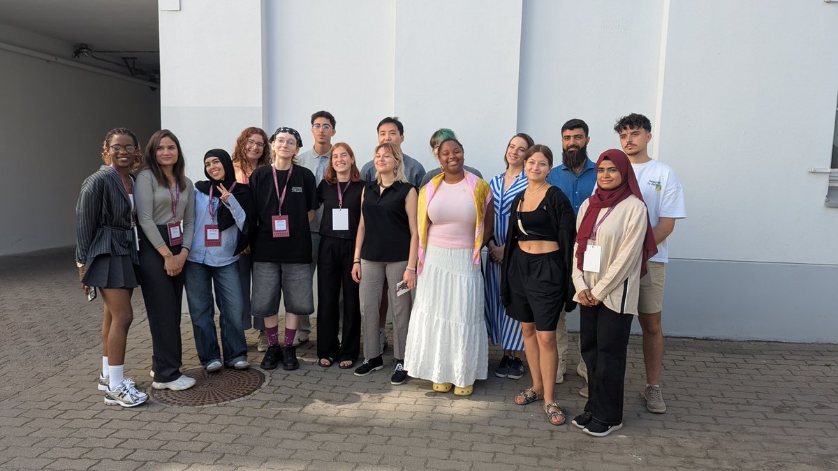 ArqusAlliance's tweet image. 📌 The first-ever Arqus #StudentLab has already started in @VU_LT‼️

18 #ArqusStudents are working in 3 teams to co-create meaningful change in #HigherEducation 💡

🔗 More info: arqus-alliance.eu/call/arqus-stu…