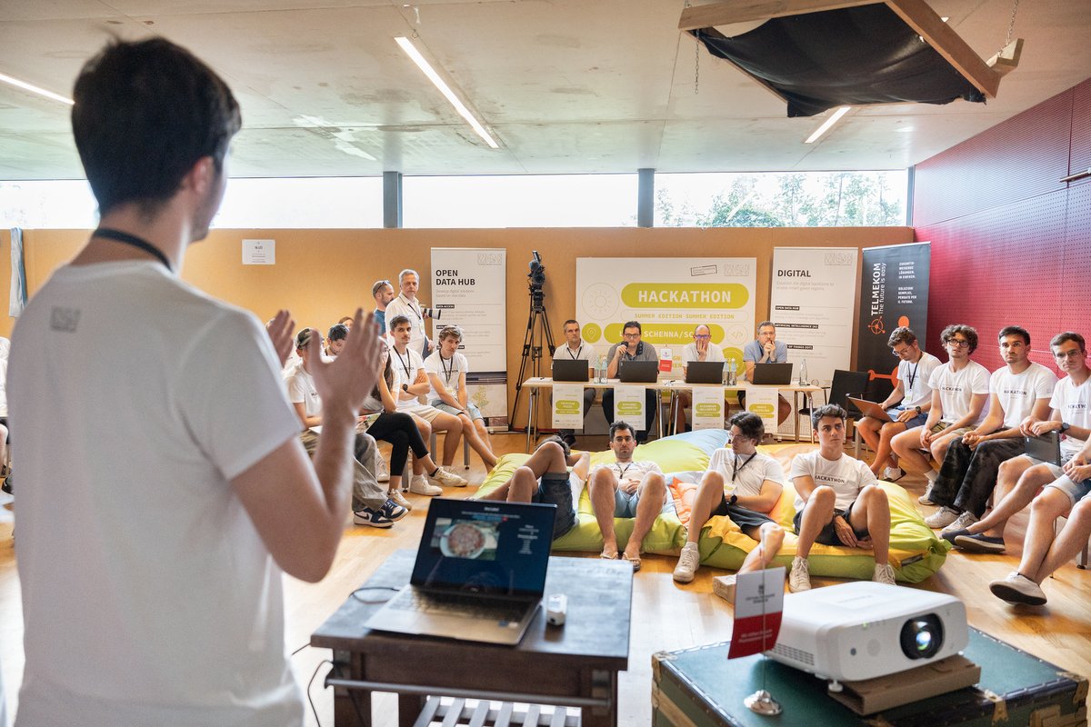 NOIhackathon's tweet photo. 🗓️ Hackathon Summer Edition schedule is online!

We’ve just published the official agenda for Hackathon Summer Edition 2025!

👉 Register for free! https://t.co/Kf84usArrA 

#NOIhackathon https://t.co/eVmdBKh2YI