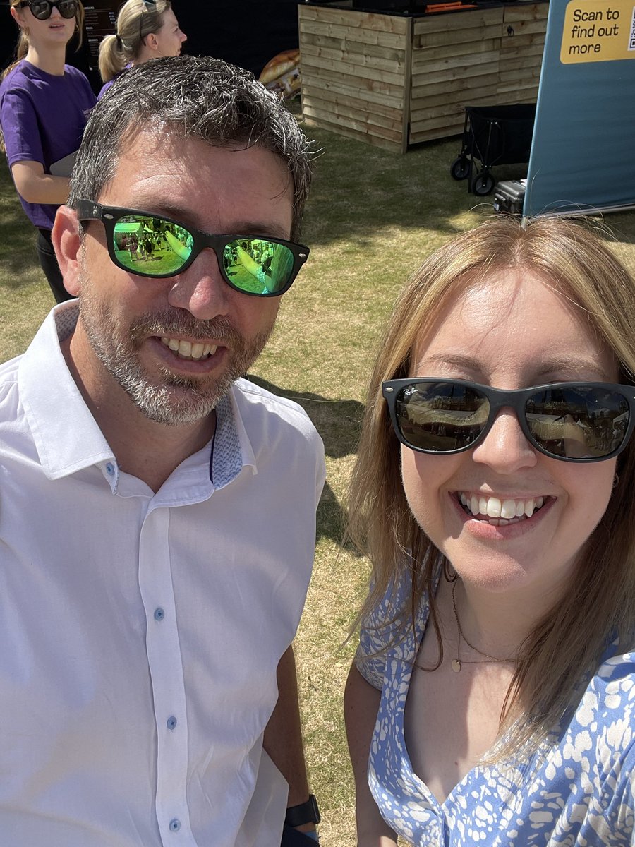 Selfies with our partners from <a href="/Natures_Voice/">RSPB</a> in the sun <a href="/EducationFest/">Festival of Education 🇬🇧</a> ☀️ 😎

Looking to combine skill development &amp; nature education? We’ve got you - the Environment Leaders Programme, created in partnership with <a href="/Natures_Voice/">RSPB</a> &amp; <a href="/wwf_uk/">WWF UK</a> does just that 🌱 

Find us 👉 D2