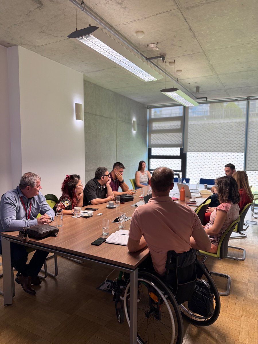 UNDP_Montenegro's tweet image. Who decides for people with disabilities in 🇲🇪?
Montenegro is shifting from guardianship to supported decision-making under #CRPD.
In 3 days of talks with representatives of social welfare institutions, ministries, courts & CSOs, we explored challenges & a roadmap for reform.