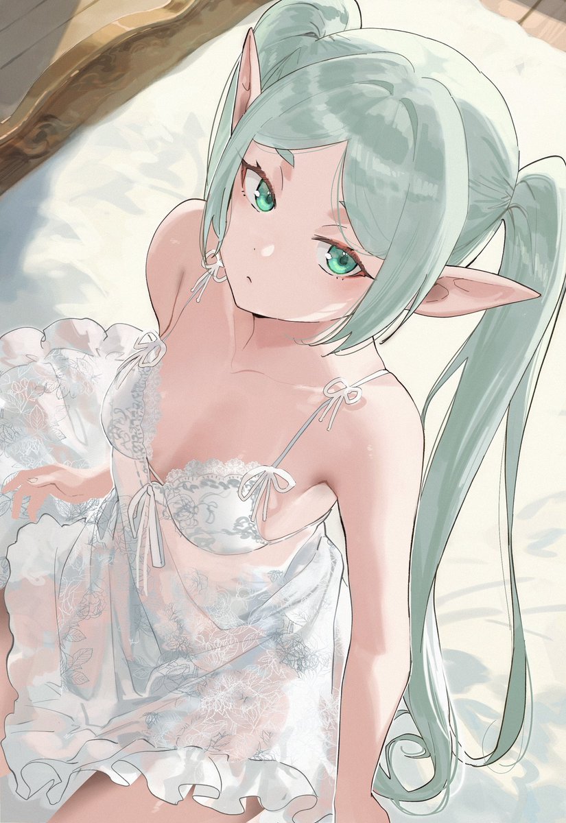 "Well this is a nice time to do one of these ratings~"

*She would then throw a potion of melting clothes onto the reader.*

"Rating time~"

-First impression:  
-Would we fuck?:  
-Rough or soft?:  
-Would I date you?:  
-Cuddles after?:  
-Would I kiss/hug you:  
-Muse Rating: