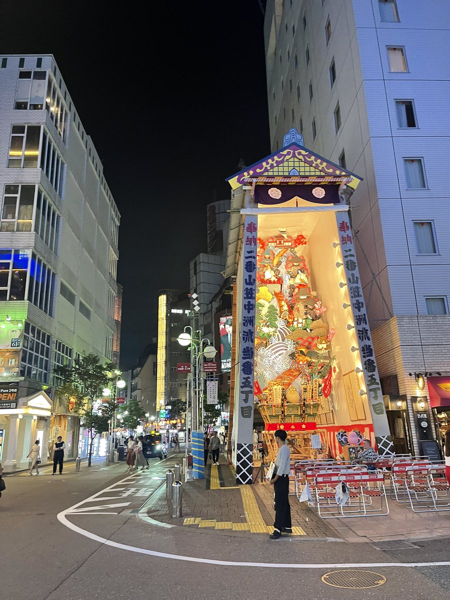 helixexperience's tweet photo. 山笠飾り山も出てきて福岡もいよいよ夏本番です https://t.co/p3ide9DR7R