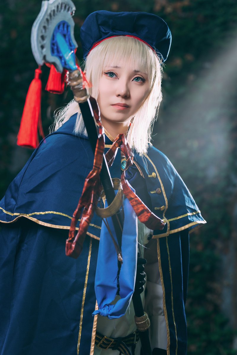 ioro_0's tweet photo. 《cosplay / コスプレ》

Fate/Grand Order 
アルトリア・キャスター

どれほど遠く汚れても、私は星を探すのです。

.
.

photo: @saru_bon https://t.co/Q9jwIi5E28