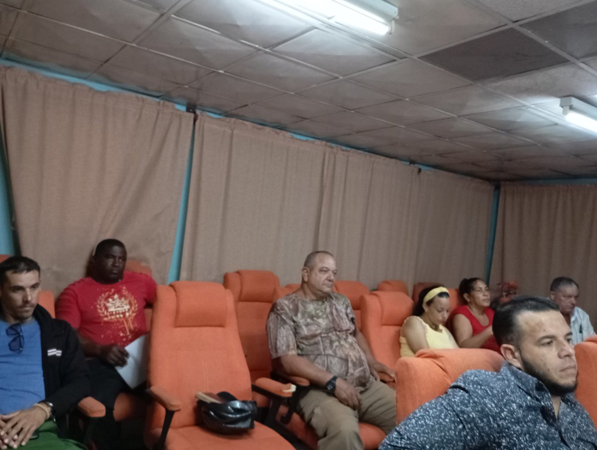 AnabelRamrezLp2's tweet photo. Chequeamos los servicios vitales del municipio Ciro Redondo. #LaLuchaNoHaCesado #PorCiroRedondoTodo #CiegoEn26 https://t.co/RCite49xmy