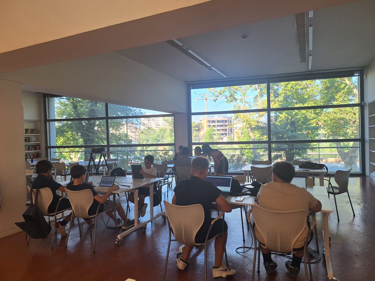 Biblioteca Sevilla (@bibsevilla) on Twitter photo ¡Campamentos digitales juveniles en la Biblioteca!
Todas las semanas de julio y agosto, en la <a href="/bibsevilla/">Biblioteca Sevilla</a> dirigidos por @cibervoluntarios.
9 a 17 años, gratuito
Lunes-viernes de 9 a 2pm.
Mas info e inscripciones: campamentodigital.org
#CampamentoDigital #VeranoDigital ¡Campamentos digitales juveniles en la Biblioteca!
Todas las semanas de julio y agosto, en la <a href="/bibsevilla/">Biblioteca Sevilla</a> dirigidos por @cibervoluntarios.
9 a 17 años, gratuito
Lunes-viernes de 9 a 2pm.
Mas info e inscripciones: campamentodigital.org
#CampamentoDigital #VeranoDigital