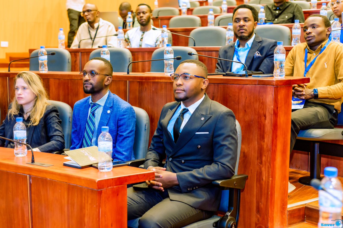 MEDSAR RWANDA (@medsar_rwanda) on Twitter photo Our President <a href="/MethodeYusufu/">Methode Ya</a> began his welcoming remarks by warmly greeting all our esteemed partners and guests.
✨He concluded with a strong encouragement for students to take key actions and actively support the advancement of our country’s healthcare system. #MEDSARDay25 Our President <a href="/MethodeYusufu/">Methode Ya</a> began his welcoming remarks by warmly greeting all our esteemed partners and guests.
✨He concluded with a strong encouragement for students to take key actions and actively support the advancement of our country’s healthcare system. #MEDSARDay25