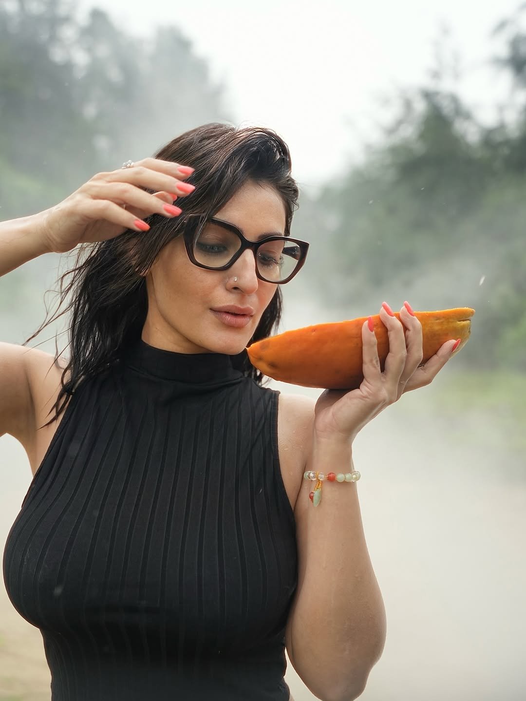 Gu7kjwQb0AA_6Lx?format=jpg&name=large