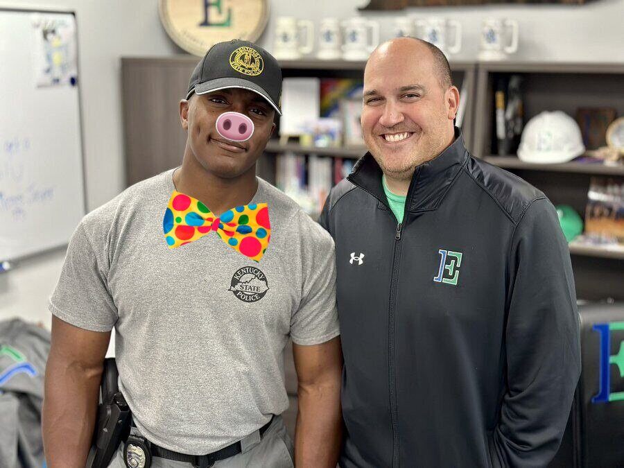 news_lone's tweet image. #Classof2019