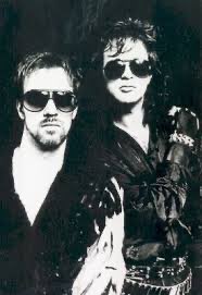 fromBeiruth's tweet image. A SPLIT SECOND &quot;Bury Me In Your Heart&quot; (Apoptygma Berzerk Remix) youtu.be/Lnced1ZofAI?si… via @YouTube #ASplitSecond #synthpop