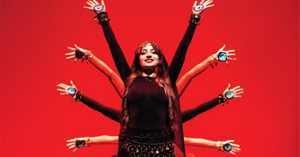 ubalumni's tweet image. Nearly 300 students took the stage at #UBuffalo’s 43rd annual International Fiesta, celebrating their “Roots” through powerful performances that shared stories from their cultural traditions. 🌍 ms.spr.ly/6011SInkx