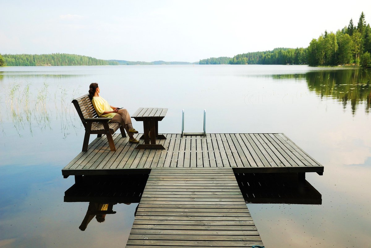 Hengellistä kirjallisuutta mökkilaiturille 

aamunkoitto.fi/kulttuuri/heng…

#kirjavinkit #kirjastot #kesä #lomalukeminen #ortodoksisuus #aamunkoitto