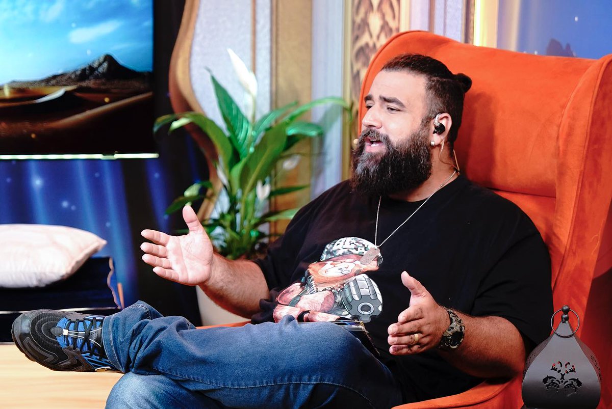 bom dia ! ao vivo e esperando vc, fofocando e jogando aquele café com poker !
twitch.tv/bodog_oficial