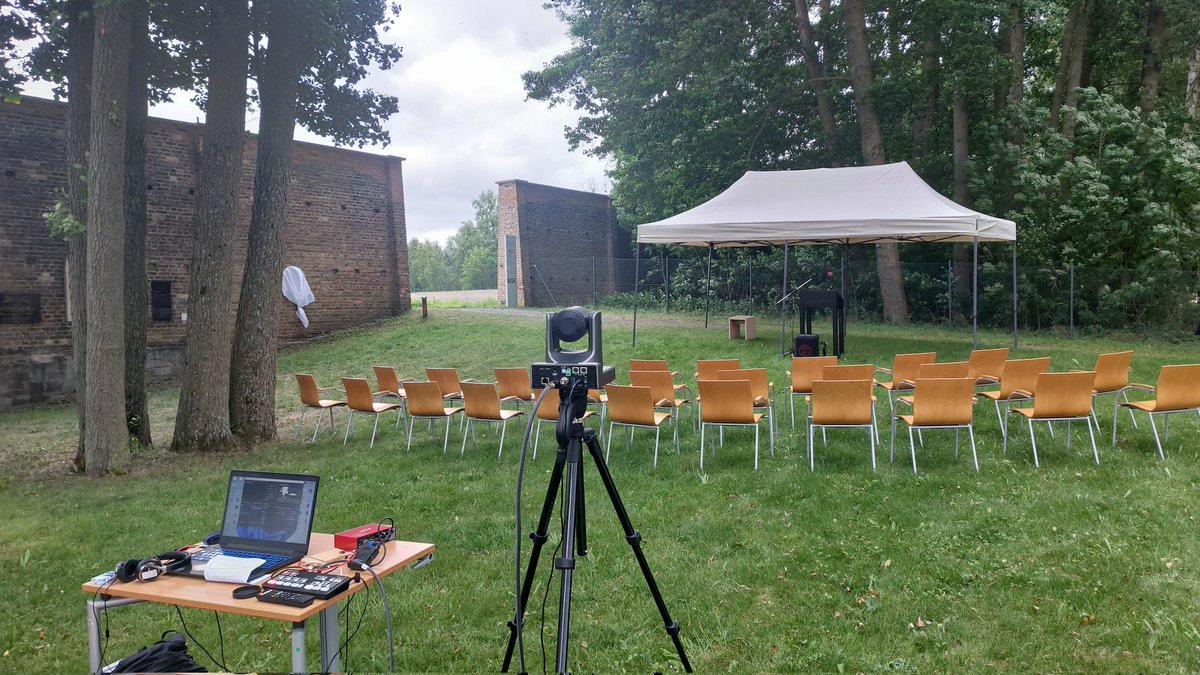 RamirGuiuAV's tweet photo. Streaming from Ravensbrück https://t.co/Hu8fIlT68I
