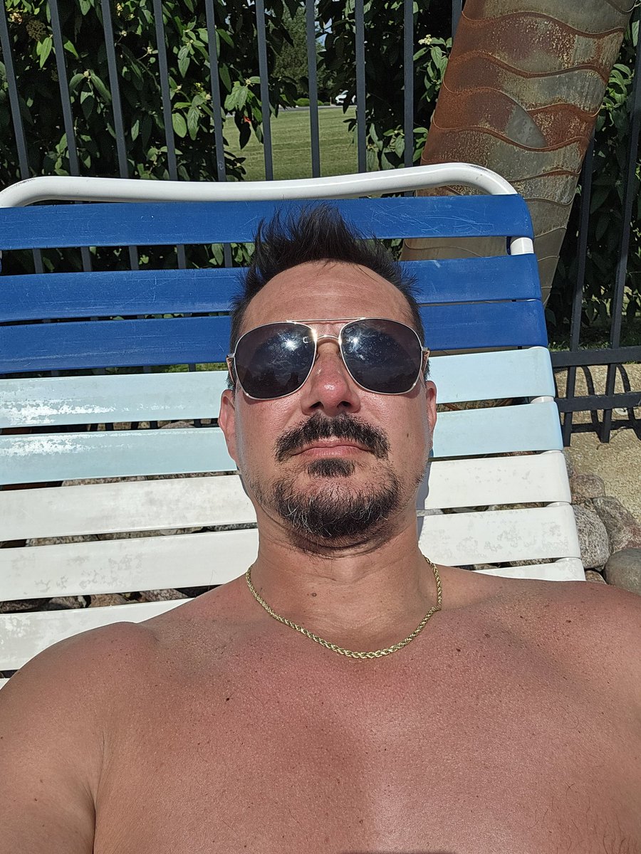 314swinger's tweet image. Pool day