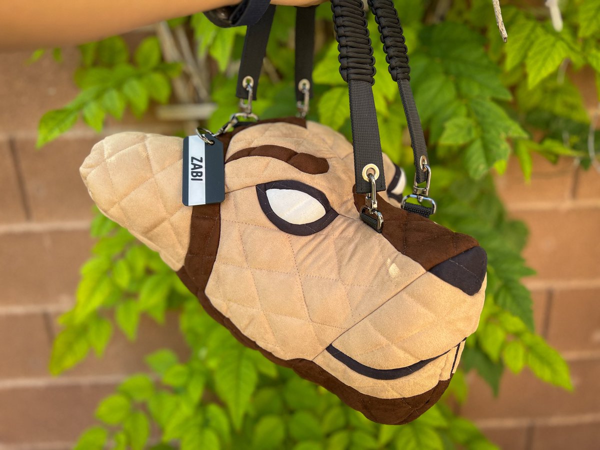 ItsAllBark's tweet image. Commission spots for July are OPEN!✅
Message me on telegram if you’re interested or have any questions👀
Just completed some custom bags for:
@Zabi3D 🤎
@TaronFoxSnep 💙
@ShinzuFoxx 🩷
@FarmDoggo 🤍