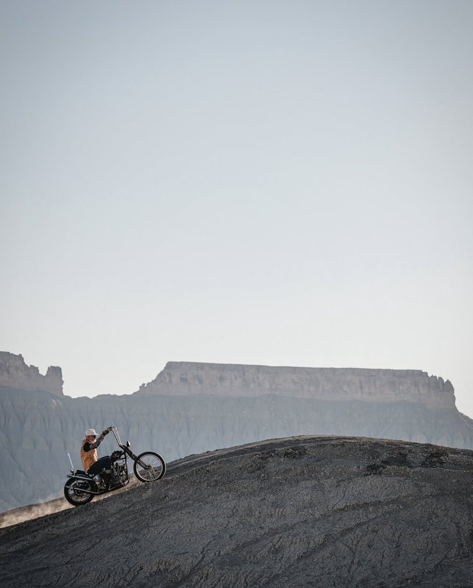 LowbrowCustoms's tweet photo. Where we are going we don't need roads.... Photo by: @cdphotog of @joshuasirlin #rideeverywhere #choppersrule #thegoodlife #choppers #knucklhead #chopitbuilditrideit https://t.co/Q3VxevcHlu