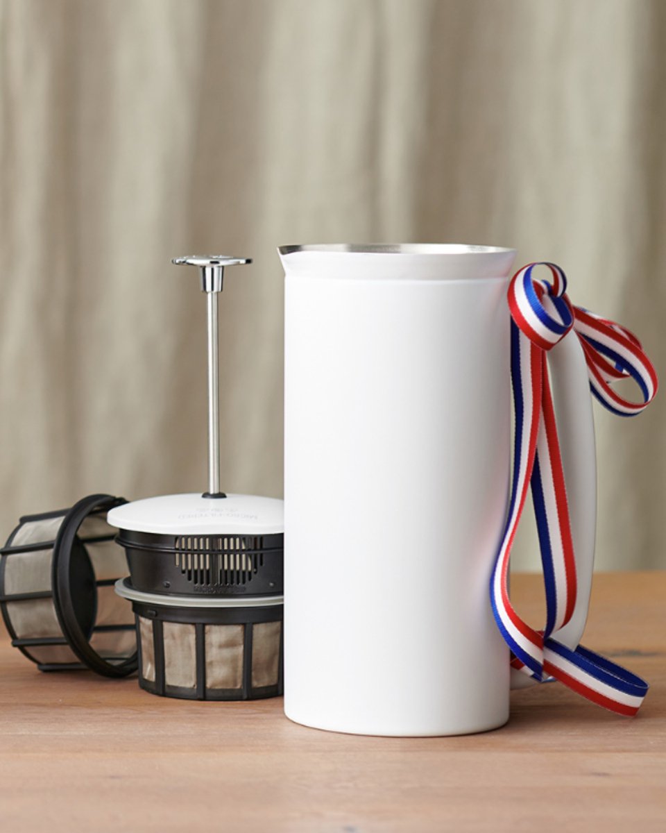 espro's tweet image. Brew like a pro this 4th of July 🇺🇸 15% OFF the barista-approved P7 with code 4JULY15 — ends July 5th. Link in bio #FourthOfJuly #ESPRO #CoffeeAtHome #BaristaApproved