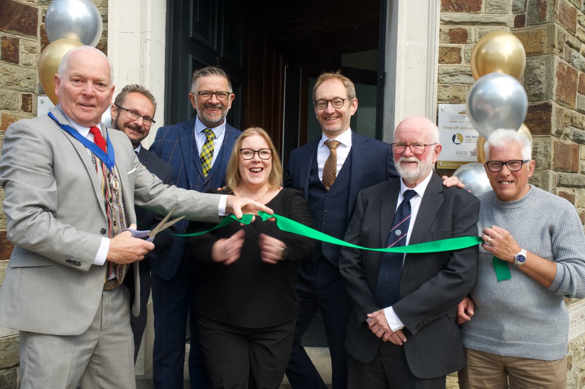 TBESW's tweet image. #Wiltshire gold buying company expands into #Cornwall. Read the story here: π bit.ly/4ntxDsS
@goldtradersuk