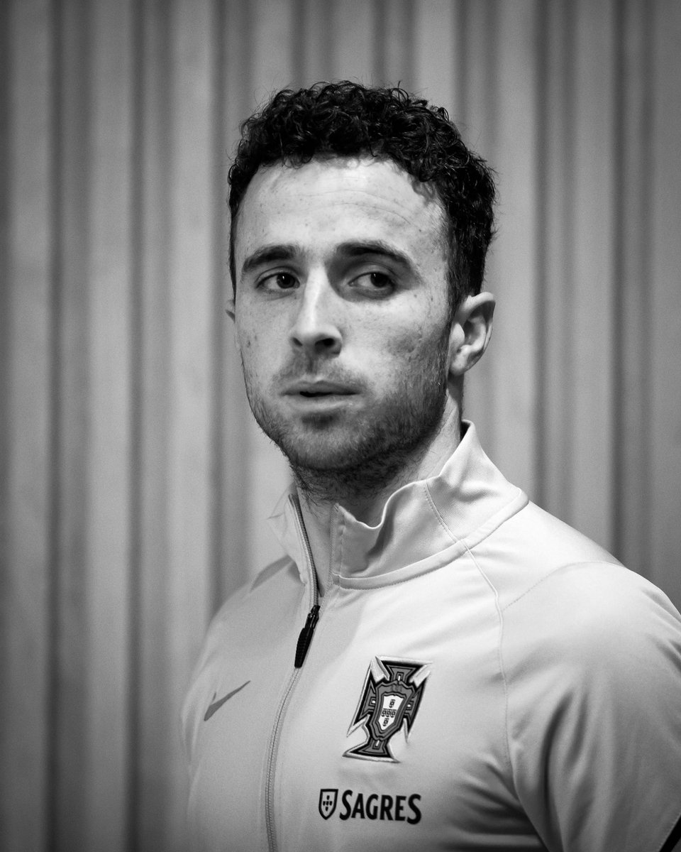 BSC_YB's tweet photo. Rest in peace, Diogo and André 🕊

A minute of silence will be held tonight at the @WEURO2025  match between Portugal and Spain at our Wankdorf Stadium in Bern in memory of Diogo Jota and his brother André Silva. During this time of profound sadness our hearts and thoughts are with their families and friends, the @selecaoportugal  teams, @LFC and all those affected by this tragedy.
 
We stand together – united in grief, solidarity and respect. 🤍
