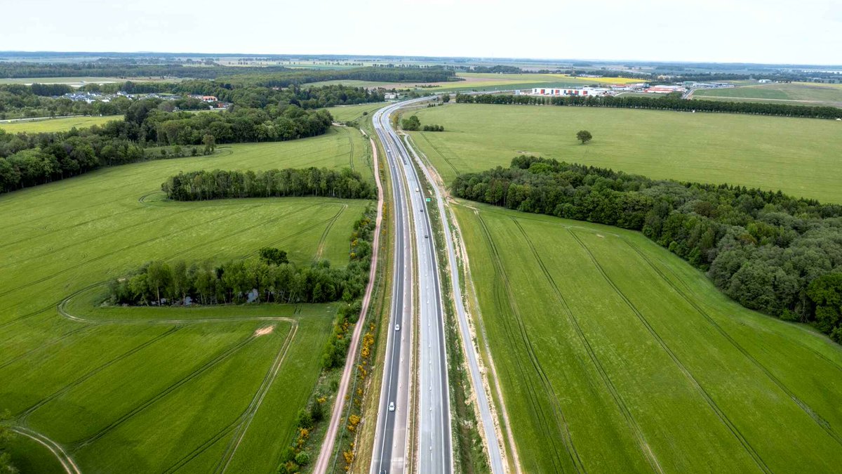 Już jutro po godz. 16 kierowcy będą mieli do dyspozycji drugą jezdnię w ciągu obwodnicy Słupska. Długość odcinka #S6🛣️ wynosi blisko 9,5 km. Budowa uzyskała wsparcie w ramach #FunduszeEuropejskie🇪🇺
#ŁączymyPolskę