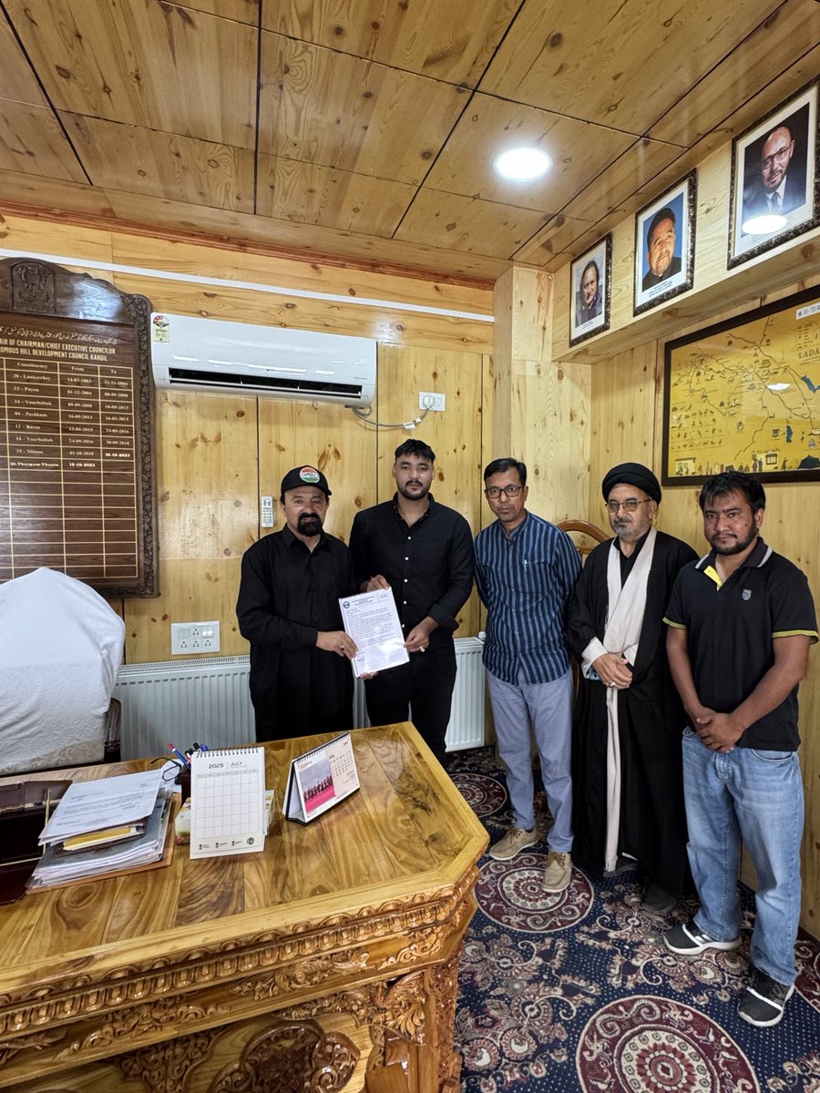 Met with CEC Dr. Jaffar Akhoon on key issues:
•DSSRB exam centres in Chandigarh, Delhi, Jammu
•Scholarship delays (PMSSS &amp; NSP)
•History subject in Ladakh schools
CEC assured prompt action.
“If you face challenges, reach out to ALSWAC!”
#LadakhStudents #ALSWAC #EducationReform