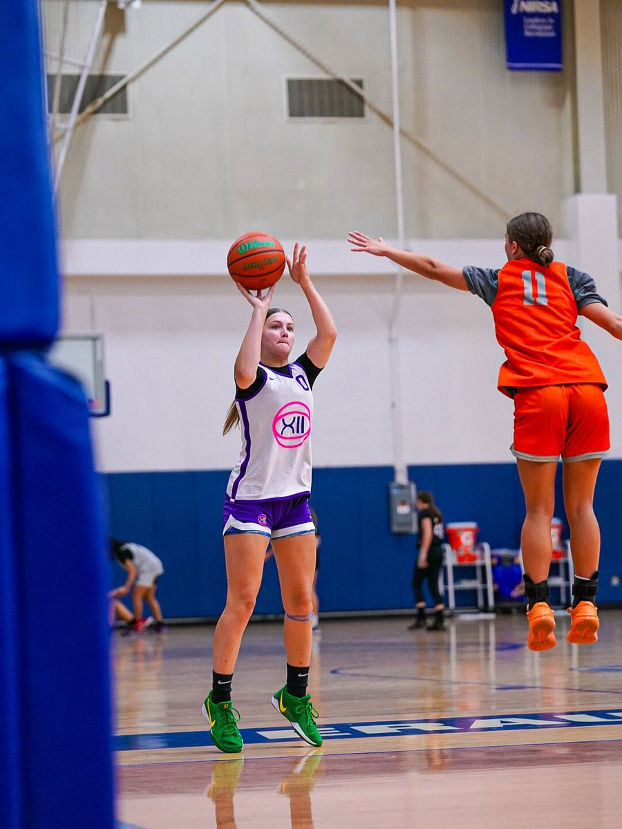 Good Shot…Great Shot. Always be willing to make the extra pass. Especially if that player is 2027 Kaylin Spor. Young lady can absolutely fill it up from beyond the arc. #DefendTheLand