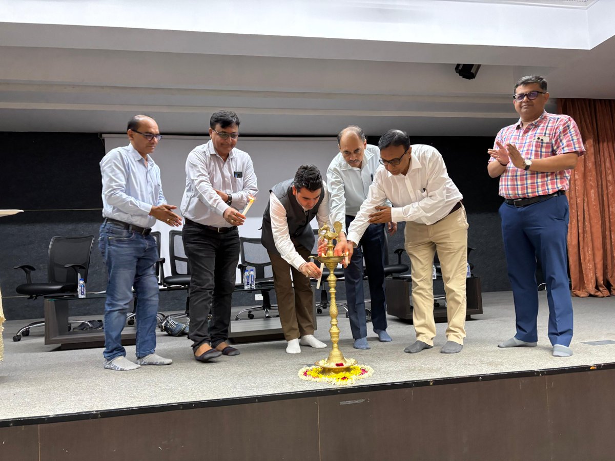 NCCDIndia's tweet photo. NCCD is pleased to share that a training program on the revised guidelines was organized by the NCCD along with Directorate of Horticulture Gujarat at GIDM.

Training is aimed at equipping stakeholders with updated insights under the revised framework. https://t.co/QeltlEWcNC