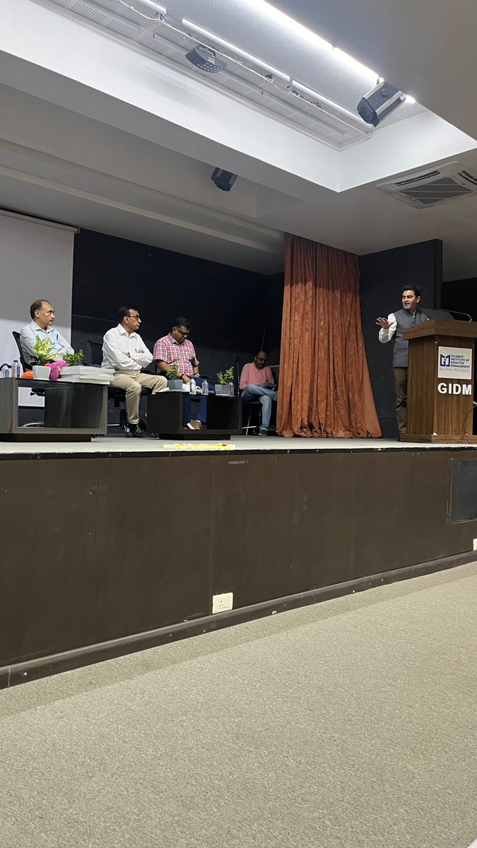 NCCDIndia's tweet photo. NCCD is pleased to share that a training program on the revised guidelines was organized by the NCCD along with Directorate of Horticulture Gujarat at GIDM.

Training is aimed at equipping stakeholders with updated insights under the revised framework. https://t.co/QeltlEWcNC