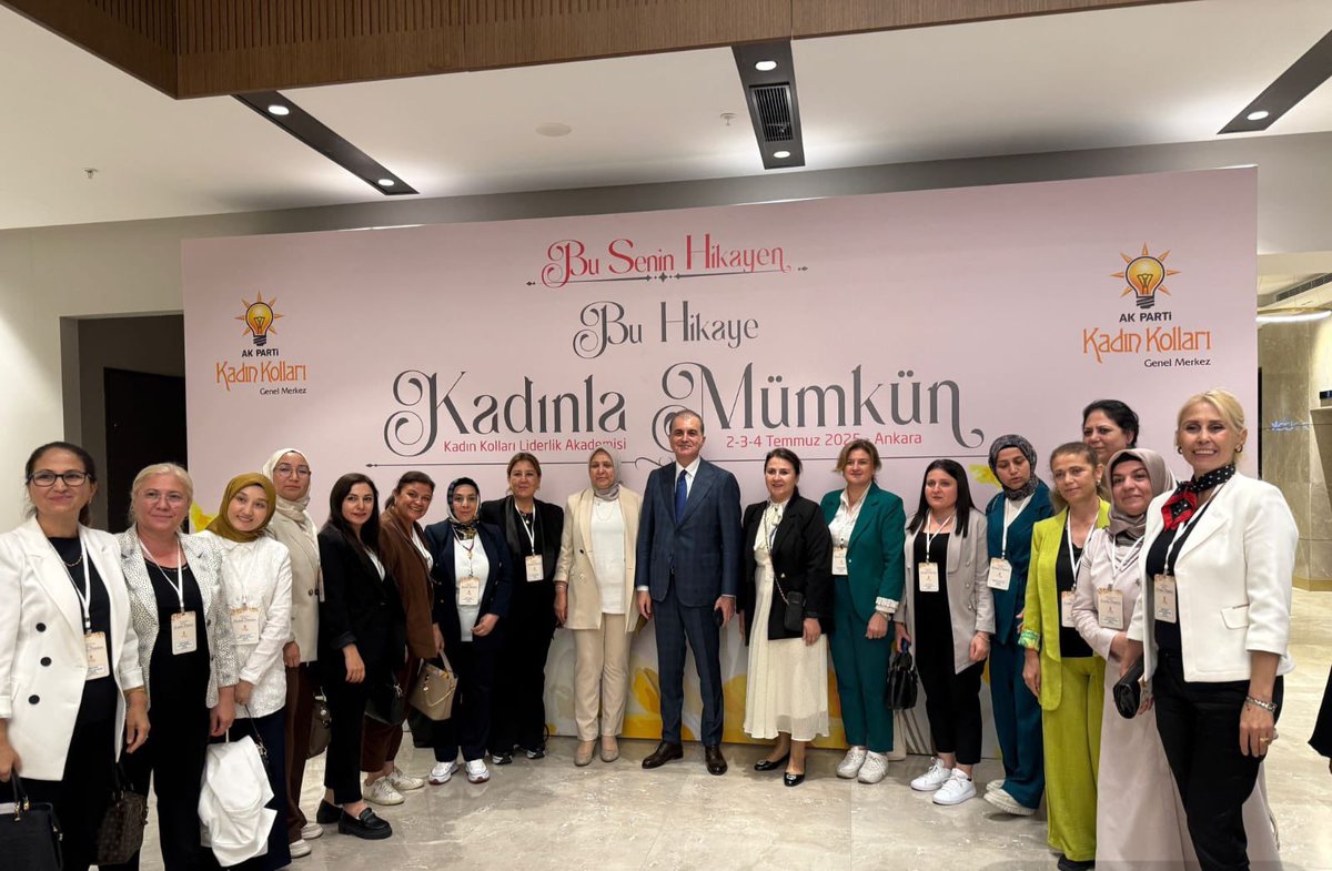 Hacer Söylemez01 (@hsoylemez01) on Twitter photo 📍 AK Parti Genel Merkez Kadın Kolları Liderlik Akademisi
AK Parti Kadın Kolları teşkilatı olarak, bu güçlü hareketin bir parçası olmaktan onur duyuyoruz.
#KadınlaMümkün #BuSeninHikayen
<a href="/RTErdogan/">Recep Tayyip Erdoğan</a>
<a href="/omerrcelik/">Ömer Çelik</a>
<a href="/tugbaisikercan/">Tuğba IŞIK ERCAN</a>
<a href="/AvOzlemZengin/">Av. Özlem Zengin 🇹🇷</a>
<a href="/RumeysaKadak/">Rumeysa Kadak</a>
<a href="/AKKADINGM/">AK Parti Kadın Kolları</a> 📍 AK Parti Genel Merkez Kadın Kolları Liderlik Akademisi
AK Parti Kadın Kolları teşkilatı olarak, bu güçlü hareketin bir parçası olmaktan onur duyuyoruz.
#KadınlaMümkün #BuSeninHikayen
<a href="/RTErdogan/">Recep Tayyip Erdoğan</a>
<a href="/omerrcelik/">Ömer Çelik</a>
<a href="/tugbaisikercan/">Tuğba IŞIK ERCAN</a>
<a href="/AvOzlemZengin/">Av. Özlem Zengin 🇹🇷</a>
<a href="/RumeysaKadak/">Rumeysa Kadak</a>
<a href="/AKKADINGM/">AK Parti Kadın Kolları</a>