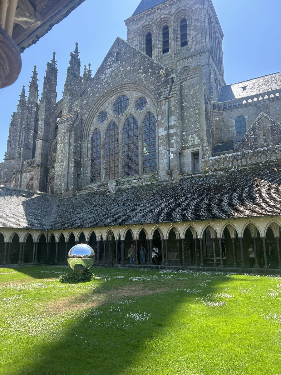 Wellington School tweet media