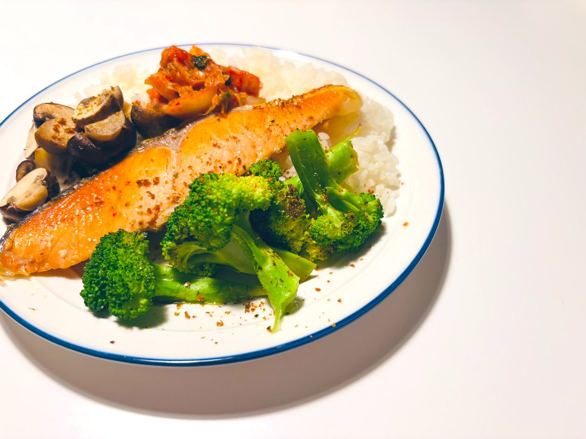 労働の日は基本的に律しています。