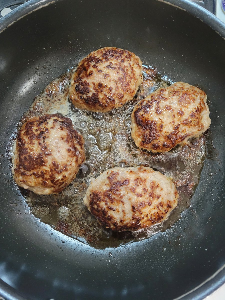 今夜はハンバーグです(^^)