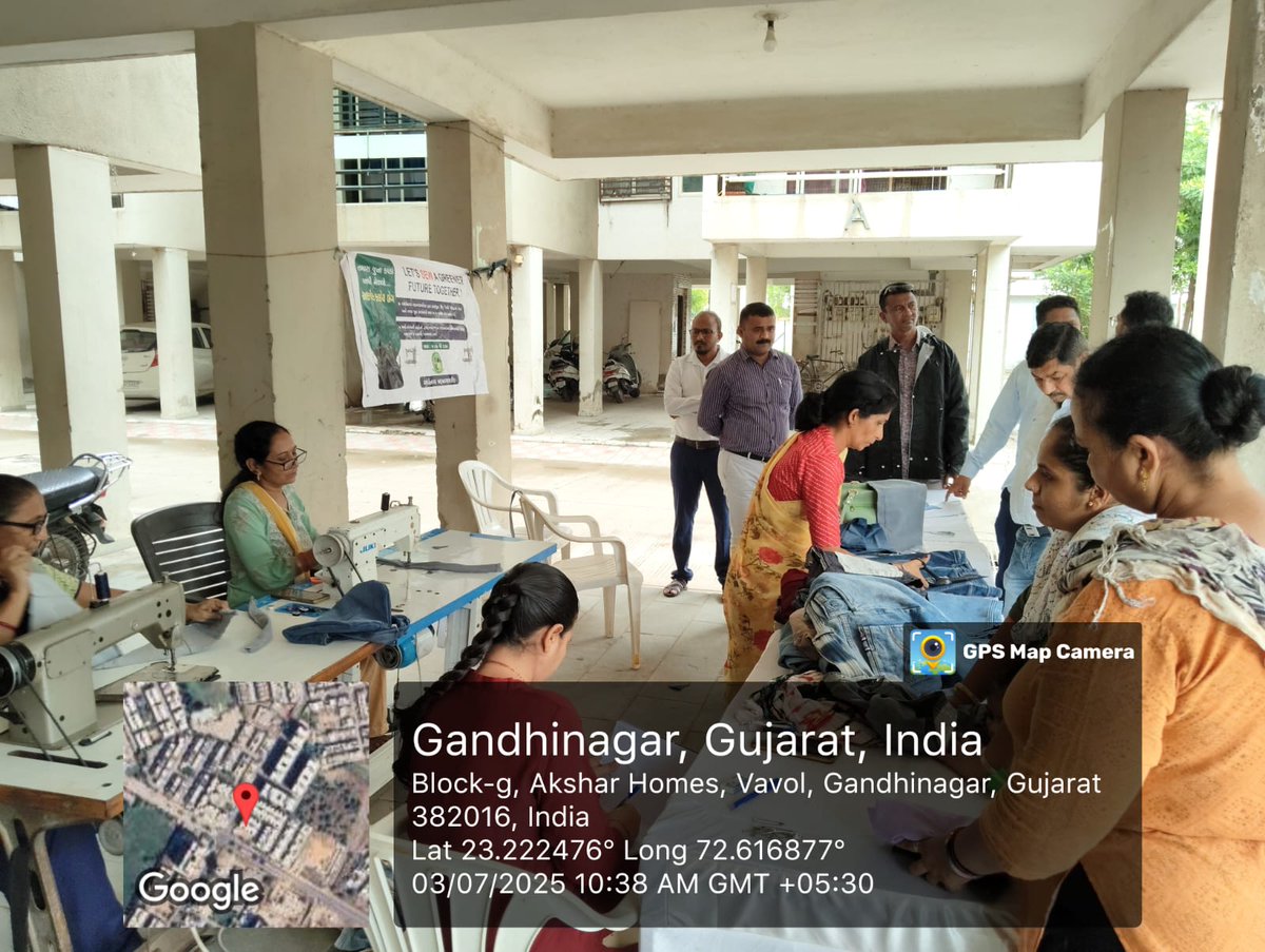 તા.૦૫/૦૬/૨૦૨૫થી શરુ થયેલ પ્લાસ્ટિક નાબૂદી ઝુંબેશ અન્વયે 📷 ”MY THELI’ 📷 ઇવેન્ટ હવે ગુજરાતના ઘરે ઘરે.........આજદિન સુધી સ્વ-સહાય જૂથોની બહેનો દ્વારા જુના કપડા માંથી કુલ-૨૬,૫૭૪ થેલીઓ બનાવવામાં આવી. #Mouha #DAYNULM #cmogujarat
<a href="/CMOGuj/">CMO Gujarat</a>  <a href="/InfoGujarat/">Gujarat Information</a>  <a href="/NULM_MoHUA/">DAY-NULM</a>