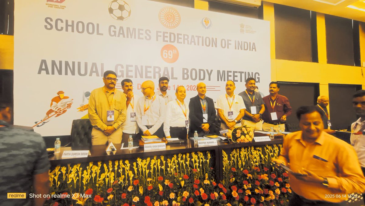 Directorate Of Youth Services & Sports J&K (@dgyssjk) on Twitter photo YSS to Host Prestigious School National Games in football, wushu, taekwondo, and table tennis, with 2 games scheduled to be held in Srinagar and the remaining 2 in Jammu.
<a href="/manojsinha_/">Manoj Sinha</a> <a href="/OmarAbdullah/">Omar Abdullah</a> <a href="/satishsharmajnk/">Satish Sharma</a> <a href="/SarmadHafeez3/">Sarmad Hafeez</a> <a href="/anuradhagupta_/">Anuradha Gupta</a> YSS to Host Prestigious School National Games in football, wushu, taekwondo, and table tennis, with 2 games scheduled to be held in Srinagar and the remaining 2 in Jammu.
<a href="/manojsinha_/">Manoj Sinha</a> <a href="/OmarAbdullah/">Omar Abdullah</a> <a href="/satishsharmajnk/">Satish Sharma</a> <a href="/SarmadHafeez3/">Sarmad Hafeez</a> <a href="/anuradhagupta_/">Anuradha Gupta</a>