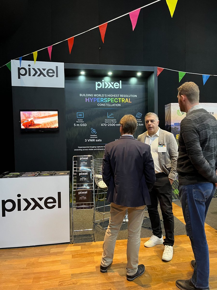 PixxelSpace's tweet image. That’s a wrap from World AgriTech South America in São Paulo! 🇧🇷
Grateful for the engaging conversations and the strong interest in how Pixxel’s hyperspectral satellites are shaping the future of agriculture, from crop health insights to early disease detection. 🌱 🛰️
Thanks…