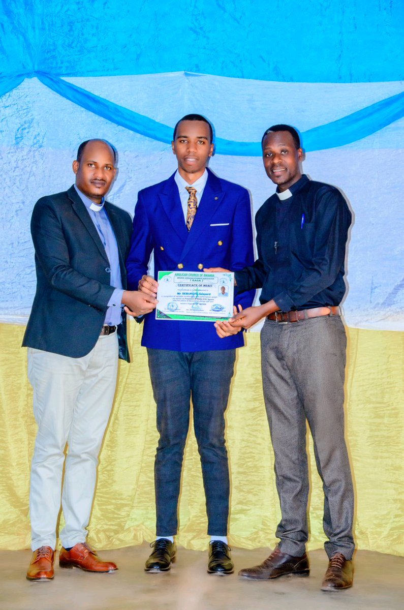 aslaafrica's tweet image. Meet Gaspard Sebukeye, a servant leader driven by faith and cultural understanding. As former President of the Rwanda Anglican Students Association (RASA), he led monthly outreaches supporting vulnerable families and students.
#ASLAComradeSpotlight #FaithInAction