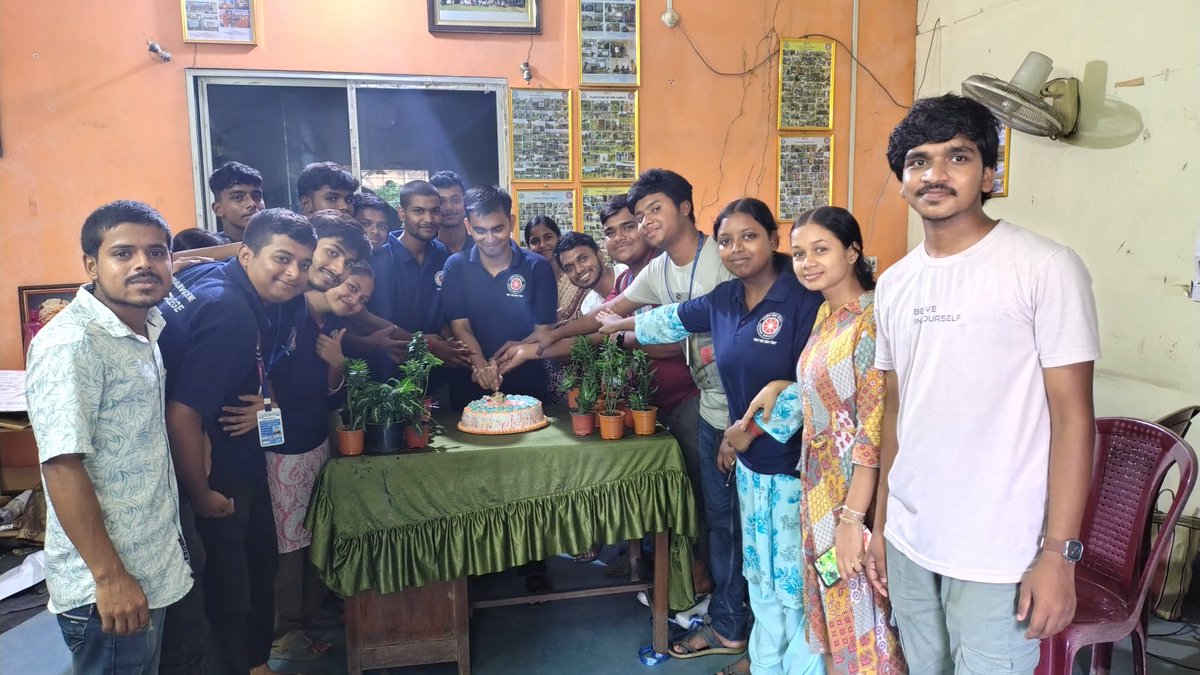 NSS UNIT MALDA COLLEGE, WEST BENGAL (@maldanss) on Twitter photo <a href="/_NSSIndia/">NSS India</a> Aman Ali celebrated his 23rd Birthday by giving 23 indoor plants to the selected 23 NSS volunteers of Malda College. He gifted these plants from his money earned by home tuition. <a href="/BhartiyaConnect/">Bhartiya Social Connect</a>
<a href="/moefcc/">MoEF&CC</a>
<a href="/MYBMalda/">MY Bharat, Malda</a>
<a href="/MYBharatHQ/">Mera Yuva Bharat - MY BharatHQ</a>
<a href="/YASMinistry/">YAS Ministry</a> <a href="/rdnss_kolkata/">RDNSS Kolkata</a> <a href="/khadseraksha/">Raksha Khadse</a> <a href="/_NSSIndia/">NSS India</a> Aman Ali celebrated his 23rd Birthday by giving 23 indoor plants to the selected 23 NSS volunteers of Malda College. He gifted these plants from his money earned by home tuition. <a href="/BhartiyaConnect/">Bhartiya Social Connect</a>
<a href="/moefcc/">MoEF&CC</a>
<a href="/MYBMalda/">MY Bharat, Malda</a>
<a href="/MYBharatHQ/">Mera Yuva Bharat - MY BharatHQ</a>
<a href="/YASMinistry/">YAS Ministry</a> <a href="/rdnss_kolkata/">RDNSS Kolkata</a> <a href="/khadseraksha/">Raksha Khadse</a>