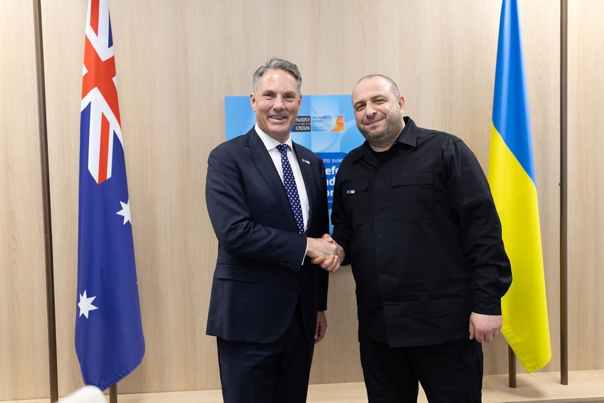 Defence Minister of Australia and Defence Minister of Ukraine met on the sidelines of the NATO Summit 🇦🇺🤝🇺🇦