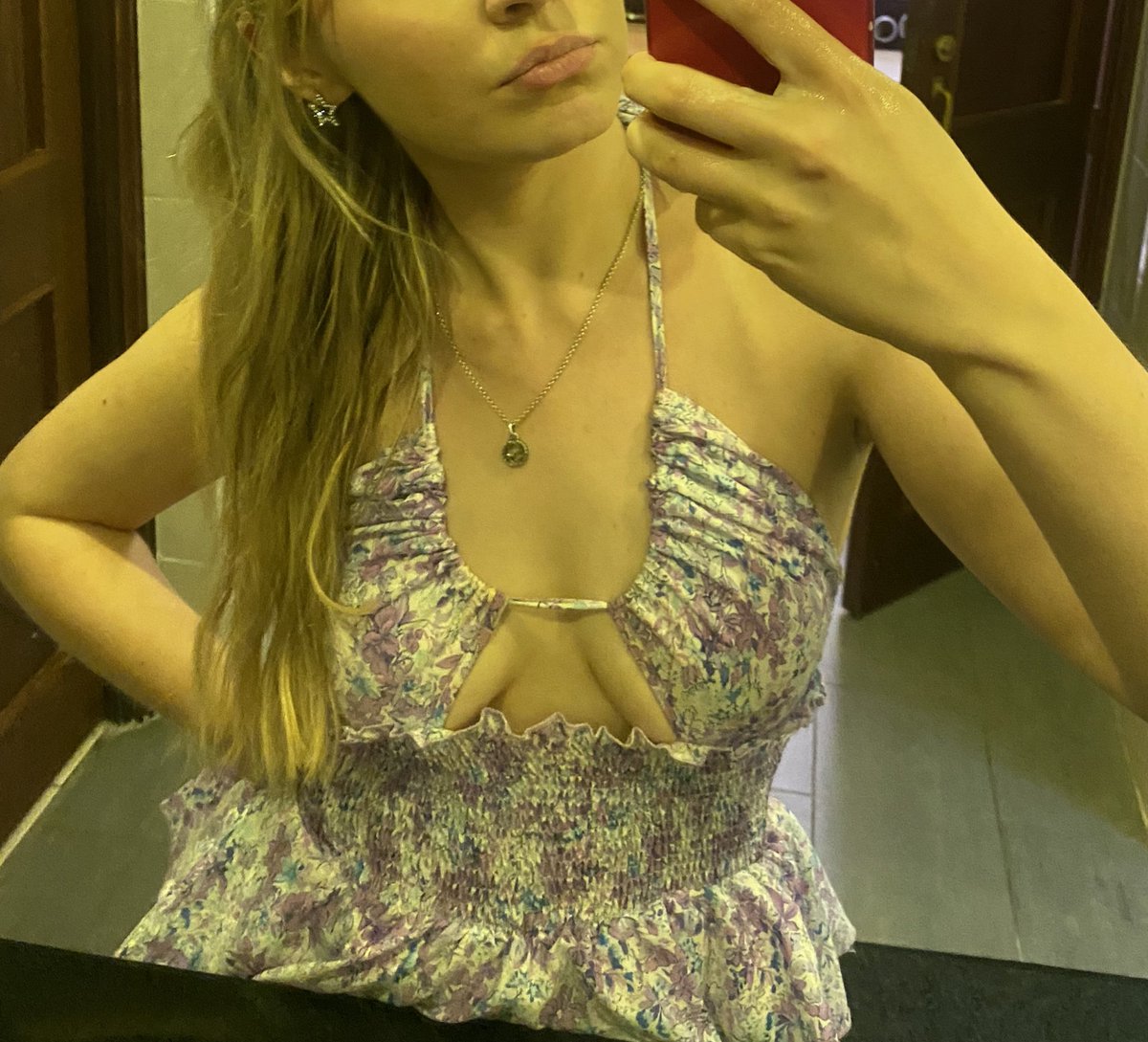 Young, hot and superior. 

Put your money where your fucking mouth is. 

findom femdom cuck sissy domme findomuk sph paypig walletrinse betting cei sellingcontent reimbursement workforher worktopayher luxurybrat drain whale feet gimp Ireland