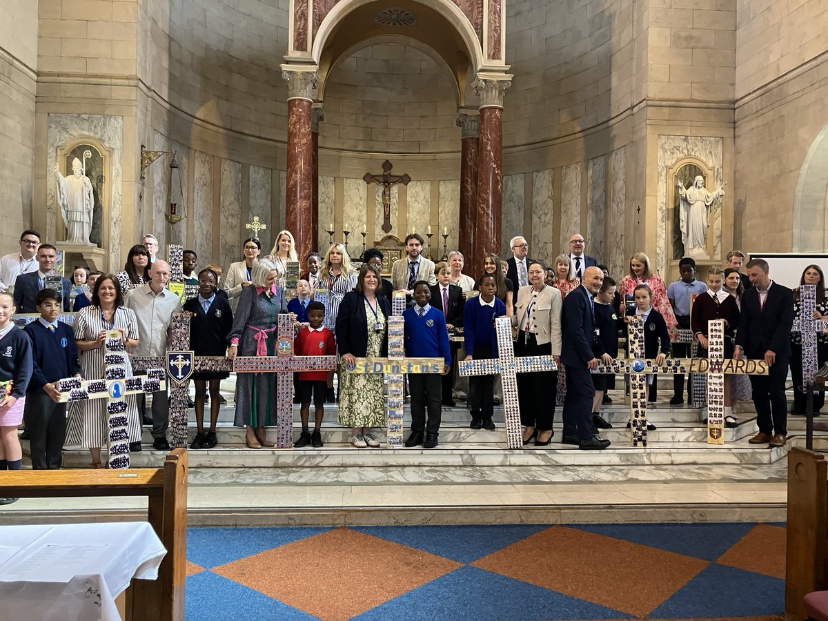 EmmausCAT's tweet photo. A beautiful celebration at Emmaus CAT’s first Mass. Mission in action with our school communities coming together and receiving a warm welcome at St Patrick’s. #emmauscatcatholiclife https://t.co/gzAk9Yxsns
