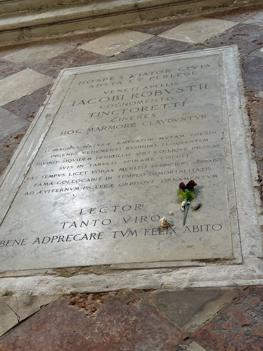 elaine_pasquini's tweet image. Continuing our Gabriel Allon tour of Venice, we visited the Church of Madonna Dell’Orto, site of Venetian Renaissance painter Tintoretto’s tomb mentioned in Daniel Silva’s spy thrillers, A Death in Cornwall & The Order. @danielsilvabook @jamiegangel