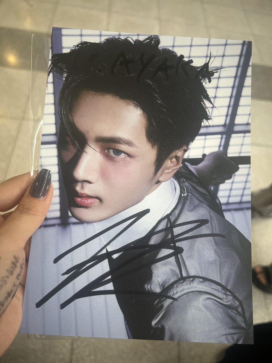 아야카🐈⬛ tweet media