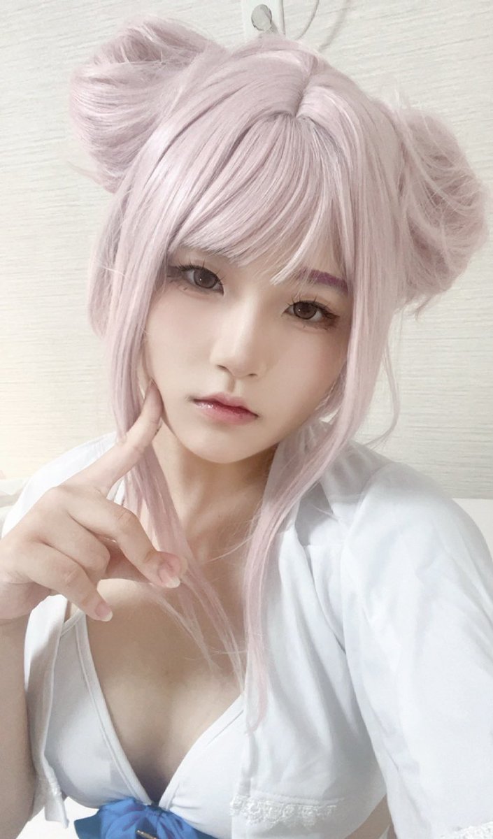 <블루아카이브 - 미소노 미카>

-수영복

#ブルアカ #ブルーアーカイブ #BlueArchive #블루아카이브 #Cosplay #cos #コスプレ #미카 #미소노미카 #수미카