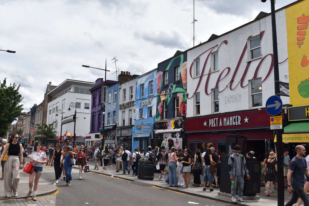 CamdenCouncil's tweet image. Camden Town is more than markets. It’s culture, community, and creativity.
We’re building a vision for the future of Camden Town, and your voice matters.
📅 Consultation open until 31 August
🔗 Share your views: camdentownvision.commonplace.is
#CamdenTownVision