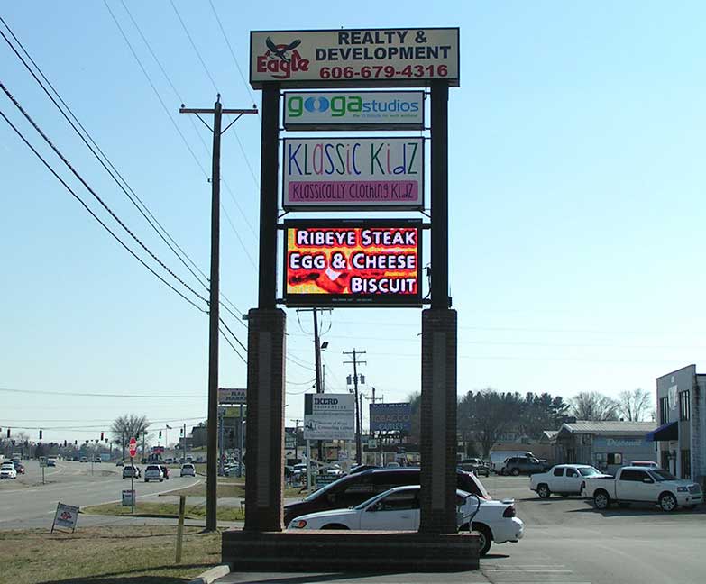 AdGraphicsUS's tweet image. Want more customers?  Businesses that install an LED sign outside their location typically experience an immediate increase in their inquiries and sales volumes. 💡

adgraphics.us/products/led-s…

#adgraphics #ledsign #ledpolesign #advertising