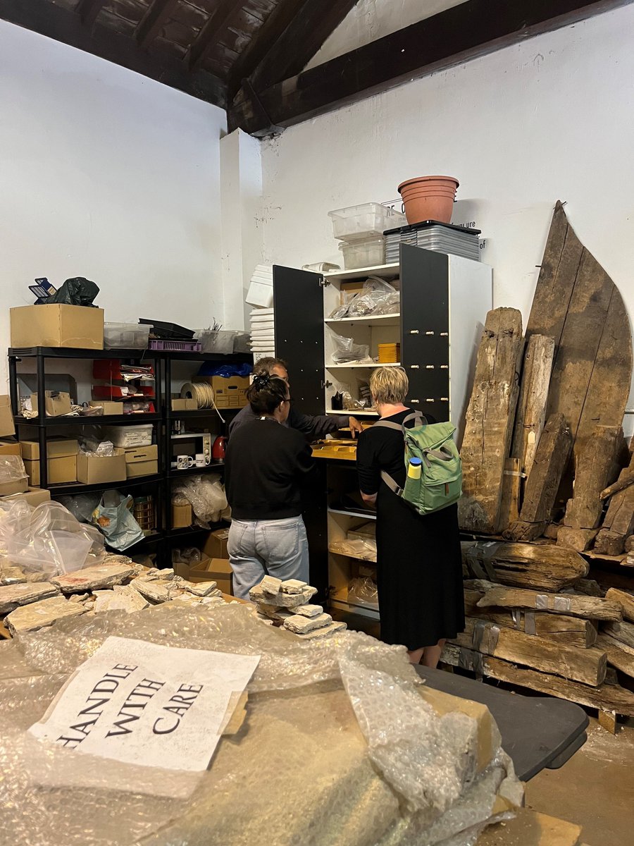 AddymanArch's tweet image. We were delighted to welcome the artist Anne Hardy and @talbotrice75 to our stores today to investigate some of our archaeological finds for inspiration for her next installation. Anticipating another great intersection of #art and #archaeology!