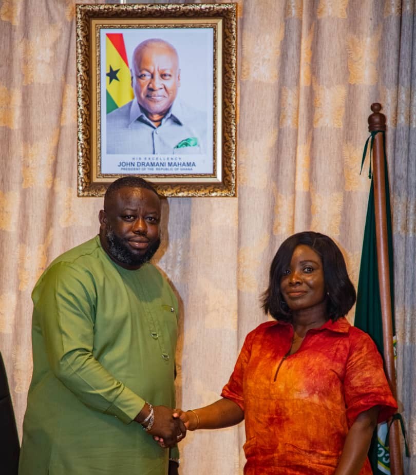 UN-HabitatGhana (@unhabitatghana) on Twitter photo The @UNHabitat Ghana Country Manager, Ms. Abena Ntori met with the Mayor of Accra <a href="/MichaelKAllotey/">Michael Kpakpo Allotey</a> to reaffirm our joint commitment to building a smarter, greener, and more inclusive city under the #SmartSDGCities Programme. <a href="/AccraMetropolis/">CITY OF ACCRA</a> The @UNHabitat Ghana Country Manager, Ms. Abena Ntori met with the Mayor of Accra <a href="/MichaelKAllotey/">Michael Kpakpo Allotey</a> to reaffirm our joint commitment to building a smarter, greener, and more inclusive city under the #SmartSDGCities Programme. <a href="/AccraMetropolis/">CITY OF ACCRA</a>